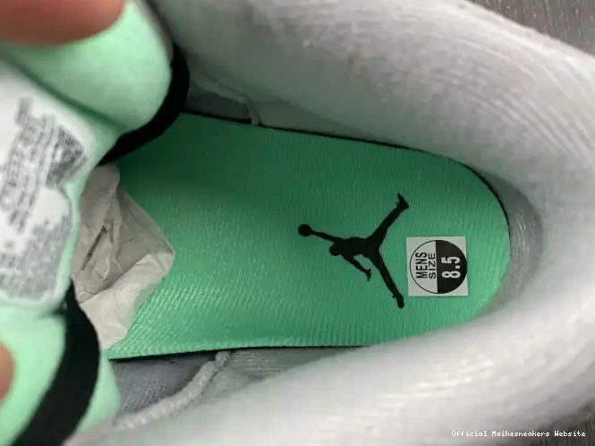 Official Maikesneakers Green Air Jordan Glow 3 CT8532-031 0528